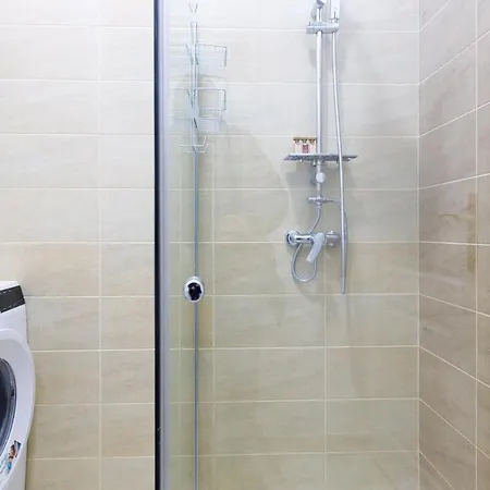 דירה Mira Center *