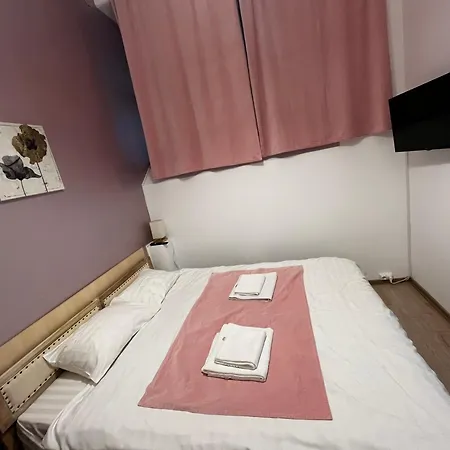 דירה Mira Center *
