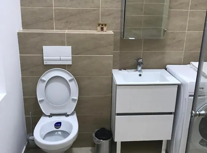 Mira Center 布拉索夫