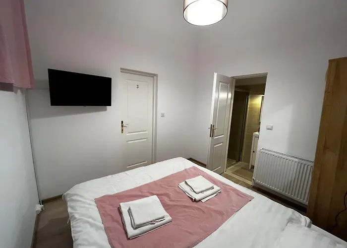 Mira Center Apartment