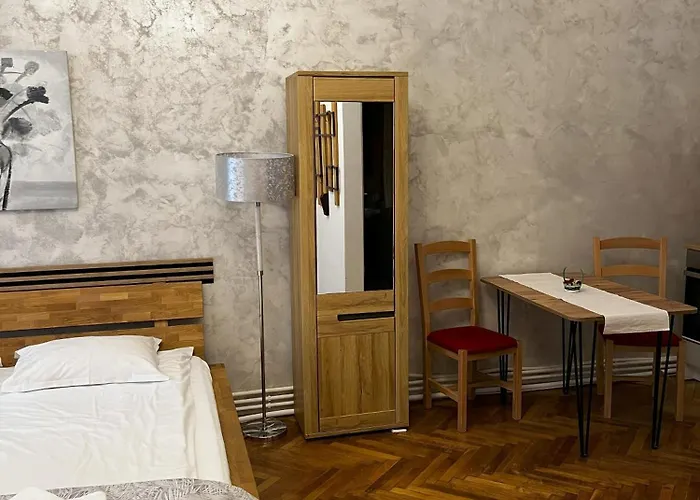 Apartment Mira Center